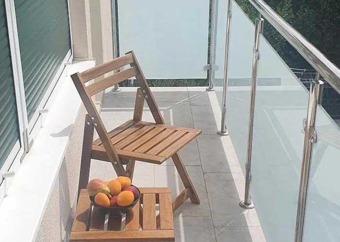 Seaview Art With Balcony Daire *